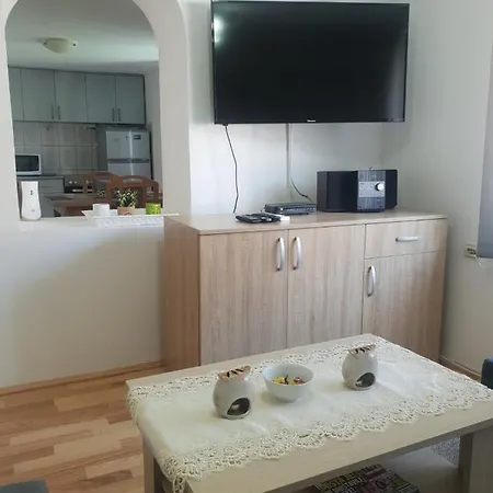 Comfort Inn Apartmani Vrnjacka Banja Exterior photo