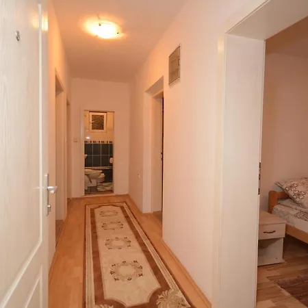 Comfort Inn Apartmani Vrnjacka Banja Exterior photo